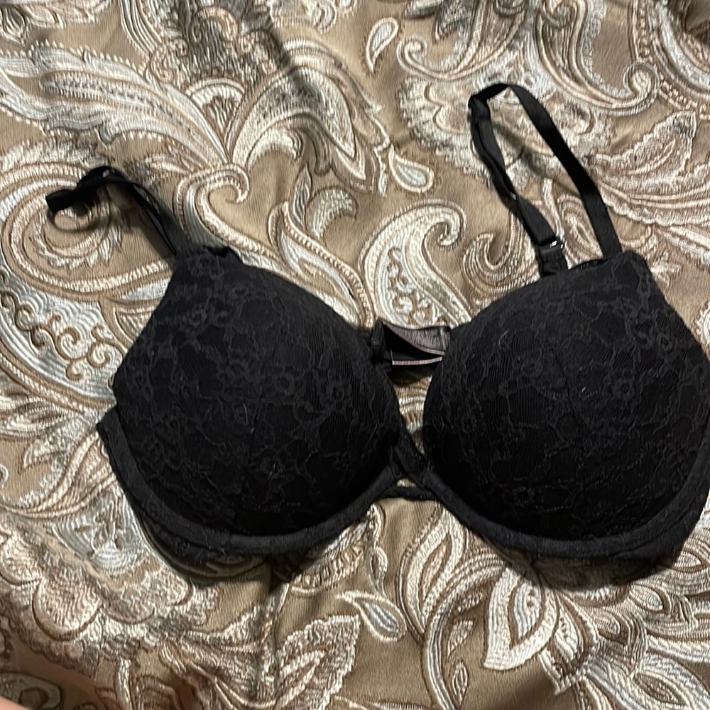 Black Victoria’s Secret bra.
